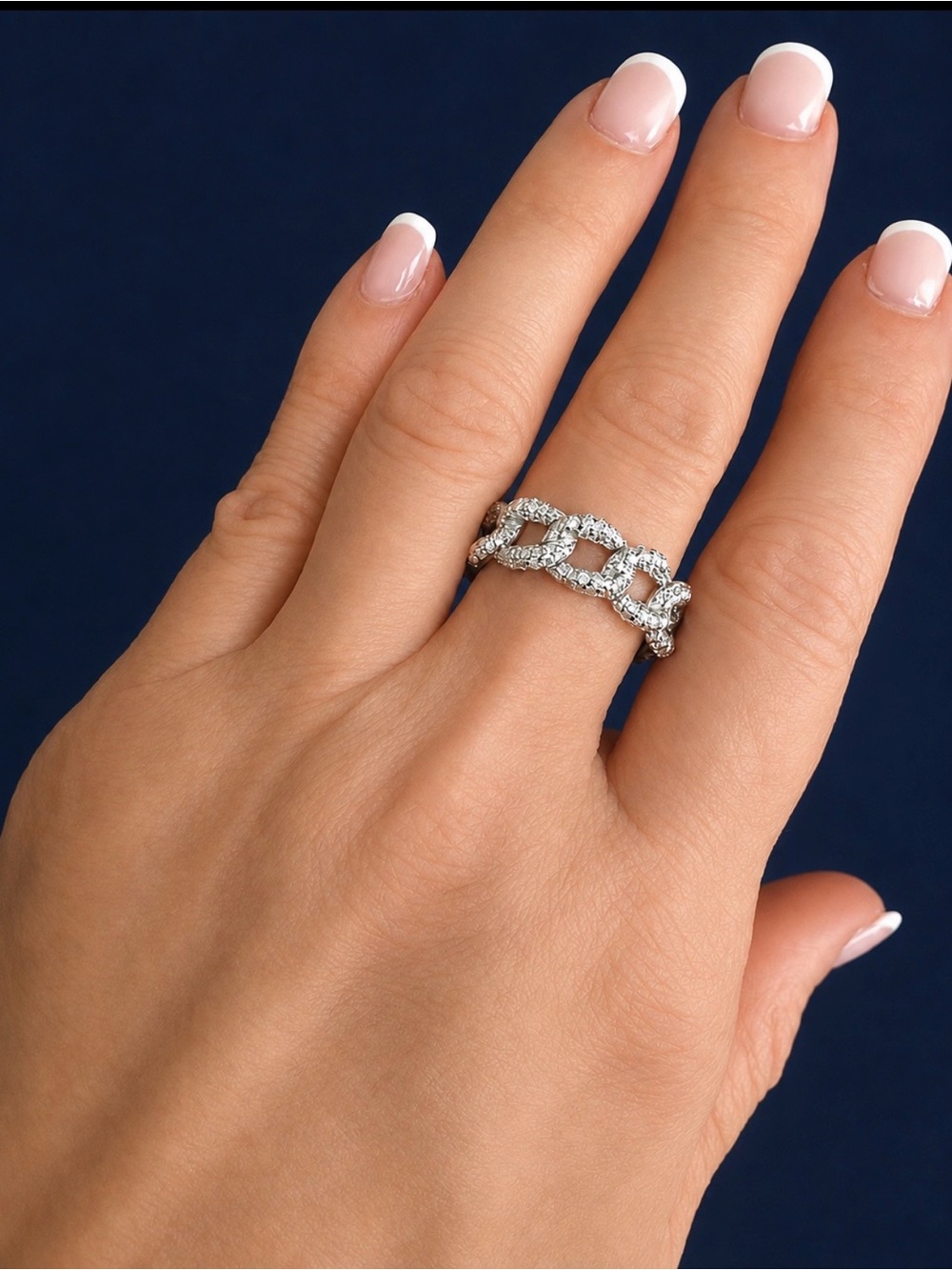 Sterling Silver Pavé Link Chain Link Ring in Sterling Silver, SZ 8